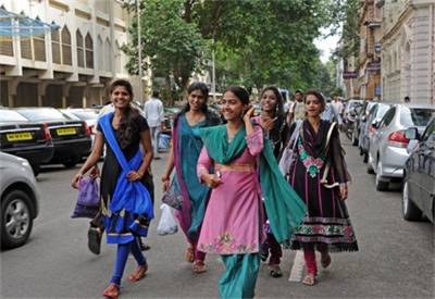 वाराणसी वित्तीय प्रबंधन：नवीकरण ऊर्जा of रिलायंस भारत और भूटान के द्विपक्षीय विकास को बढ़ावा देने के लिए नई ऊर्जा को बढ़ाती है